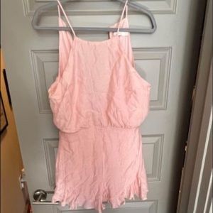 Women’s baby pink romper. Size M.